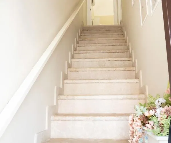 Infinity Affittacamere 3*