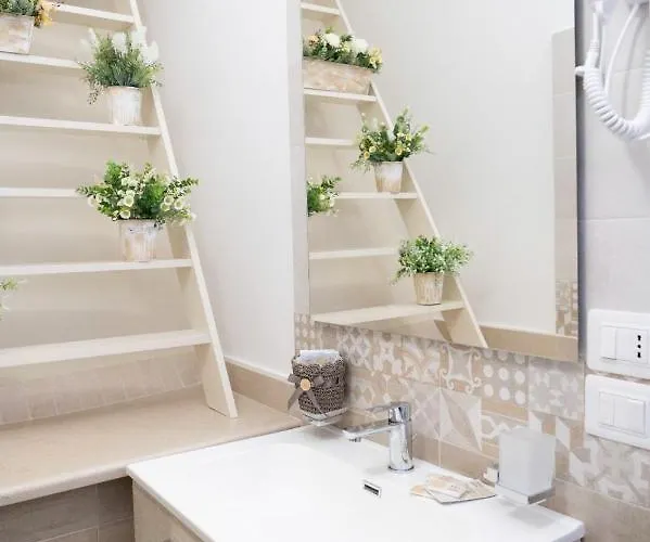 Infinity בית הארחה 3*